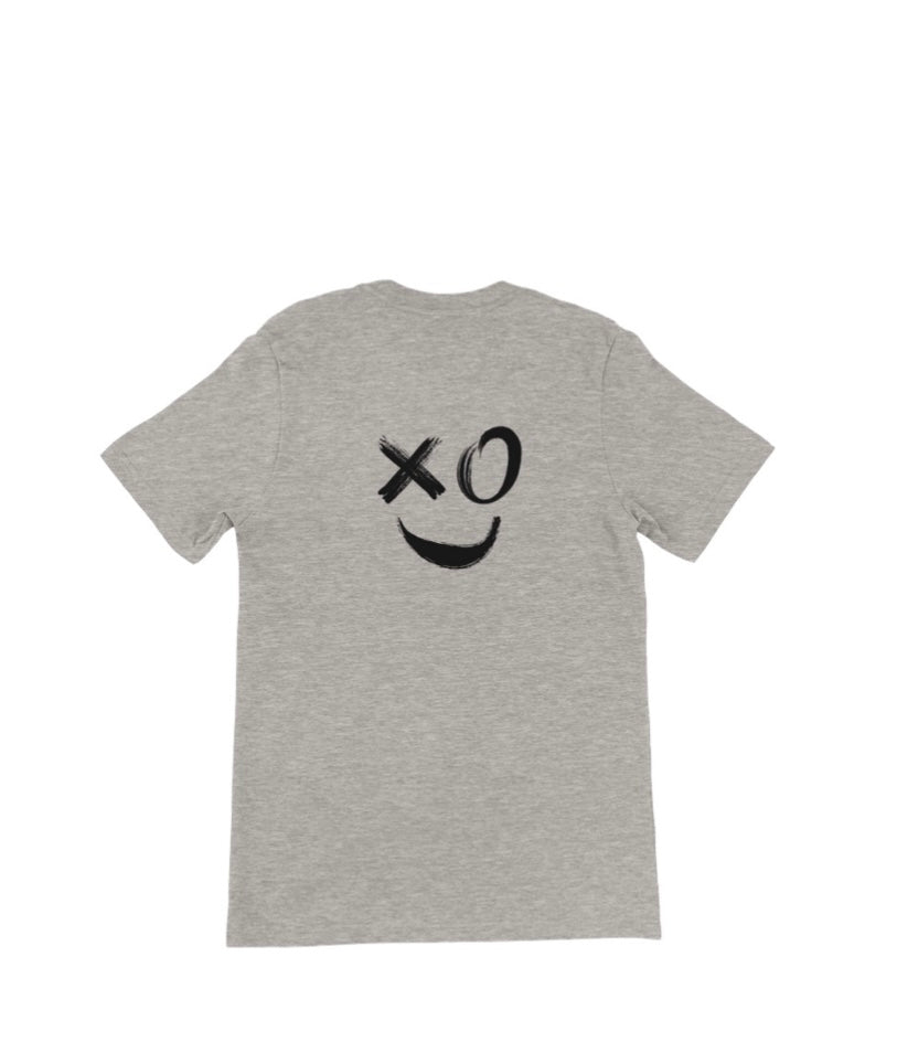 Unisex T-Shirt „XOX Smiley“ – moderner Front- & Backprint Damen & Herren
